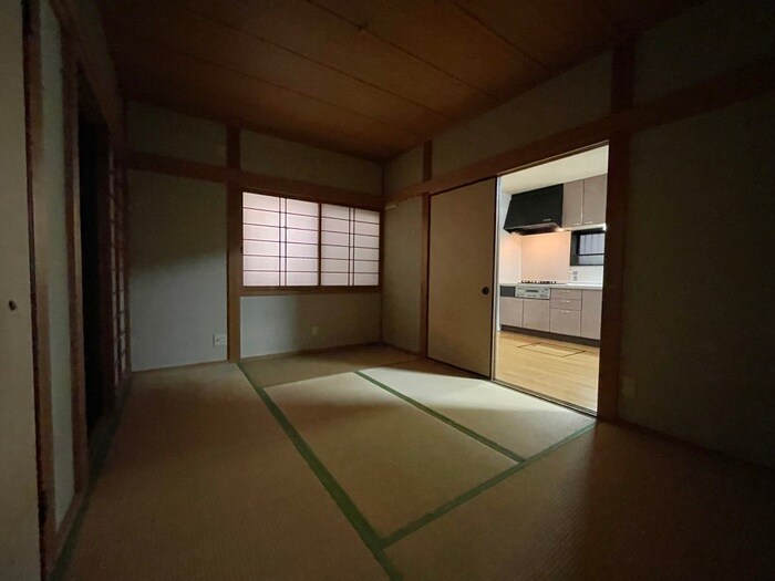 物件内観写真10　(居室)