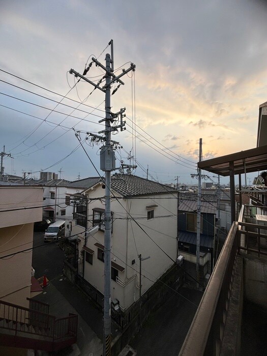 物件内観写真22　(室内からの展望)