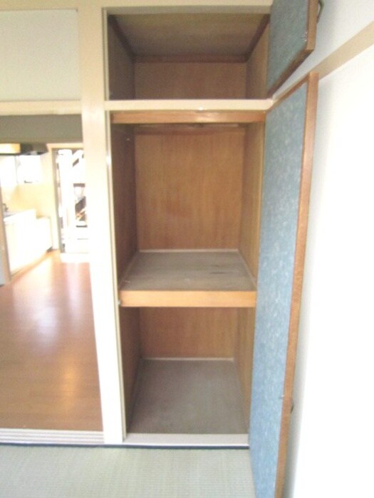 物件内観写真8　(収納)