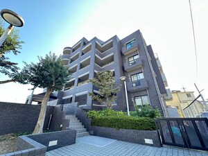 エクレ－ル千里外観写真