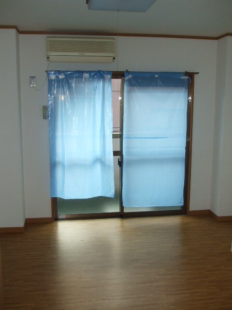 物件内観写真4　(内観写真)