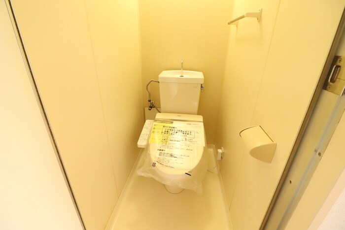 物件内観写真13　(トイレ)