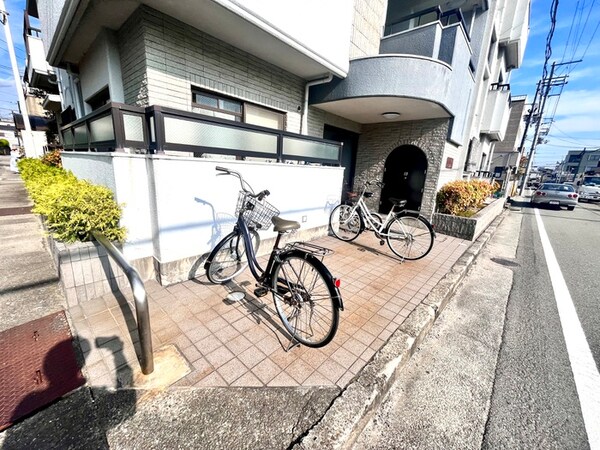 駐輪場