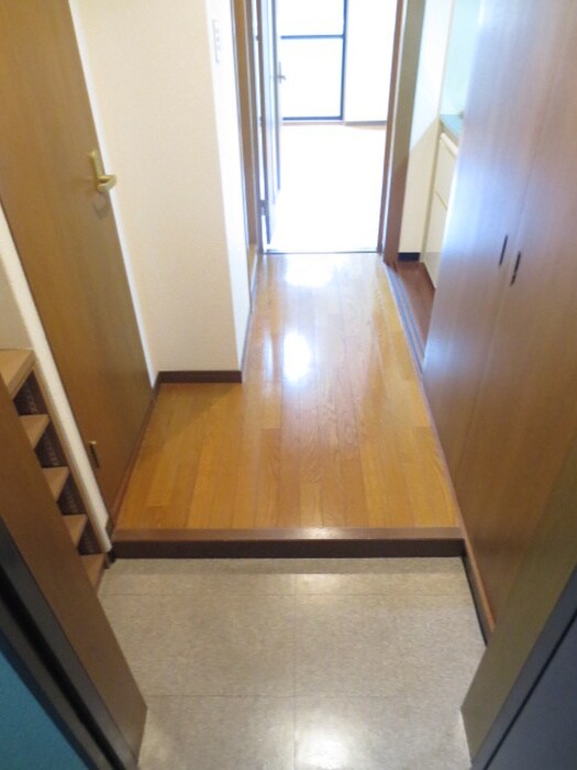 物件内観写真7　(廊下)