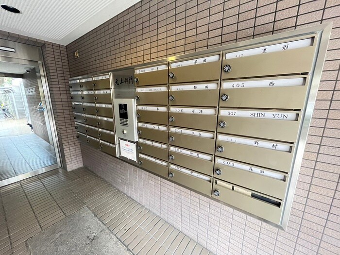 物件外観写真6　(建物設備)