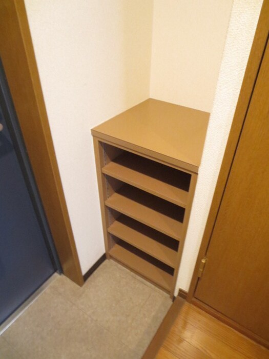 物件内観写真17　(靴箱)