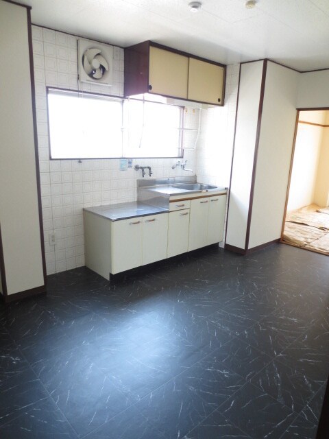 物件内観写真10　(居室)