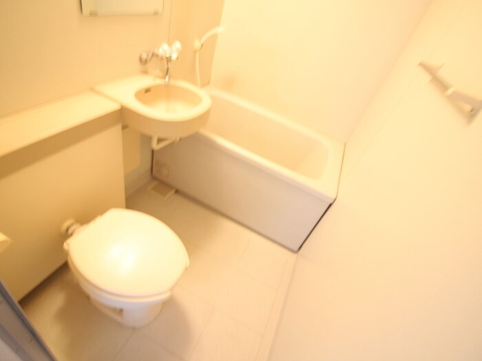 物件内観写真12　(バス／シャワールーム等)