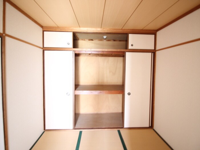 物件内観写真16　(収納)