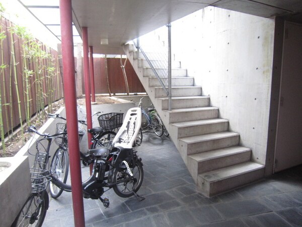 駐輪場