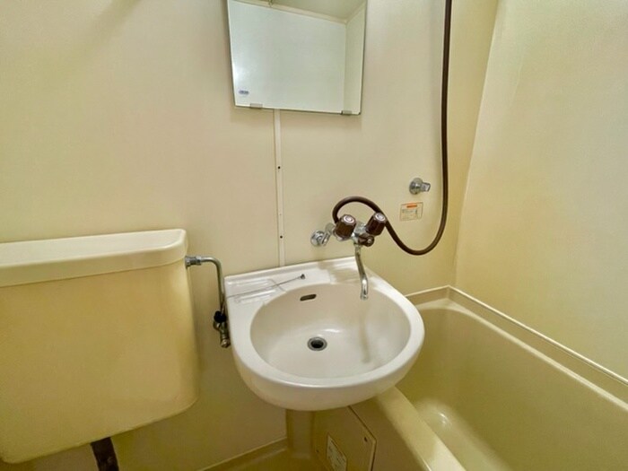 物件内観写真13　(洗面)