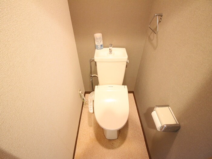 物件内観写真11　(トイレ)