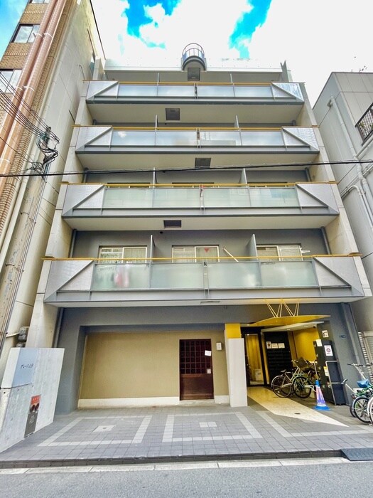 物件外観写真6　(エントランス部分)