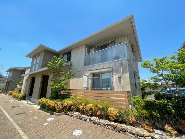 メゾン・ＷＡＴＡＲＩ　Ｂ棟の物件外観写真