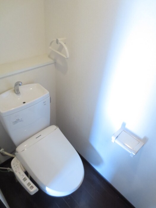 物件内観写真11　(トイレ)