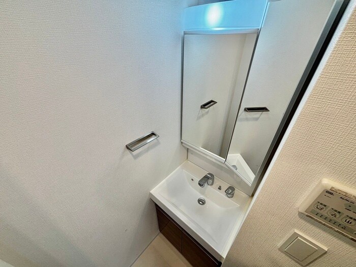 物件内観写真13　(洗面)