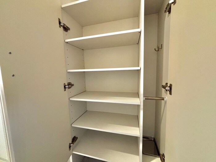 物件内観写真16　(靴箱)