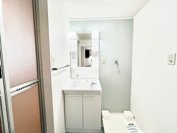 物件内観写真9　(洗面)