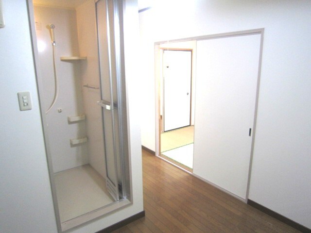 物件内観写真14　(居室)