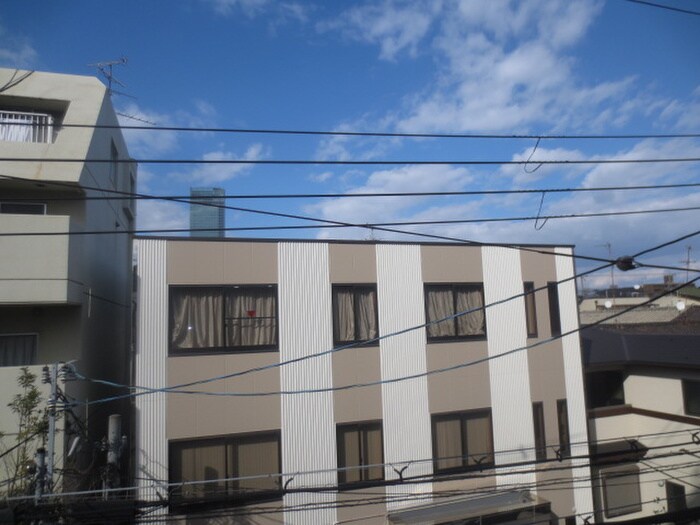 物件内観写真19　(室内からの展望)