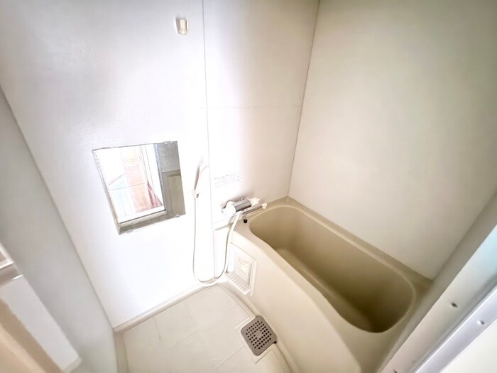 物件内観写真12　(バス／シャワールーム等)