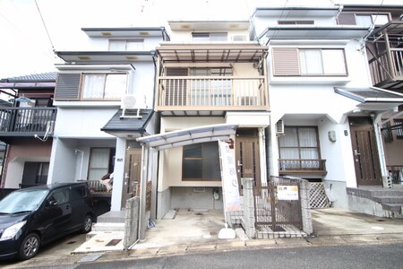 日野奥出11-21貸家外観写真
