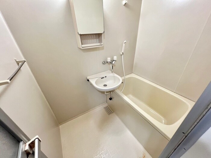 物件内観写真13　(バス／シャワールーム等)
