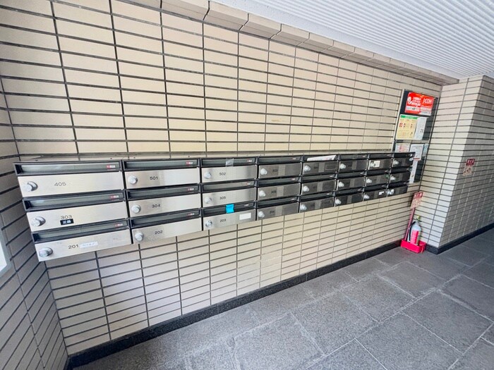 物件外観写真4　(建物設備)