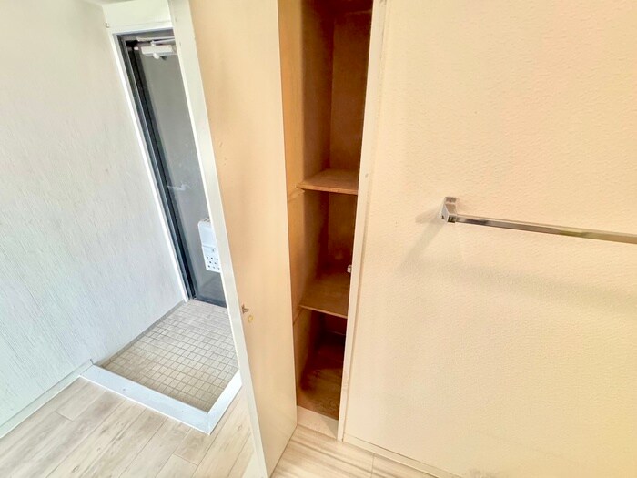 物件内観写真18　(靴箱)
