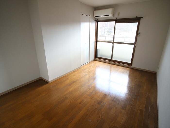 物件内観写真16　(居室)