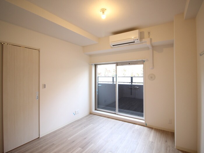 物件内観写真13　(居室)