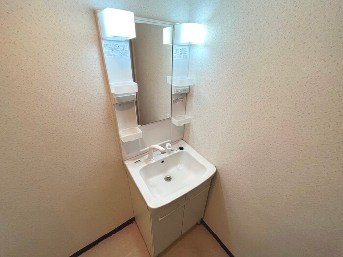 物件内観写真13　(洗面)