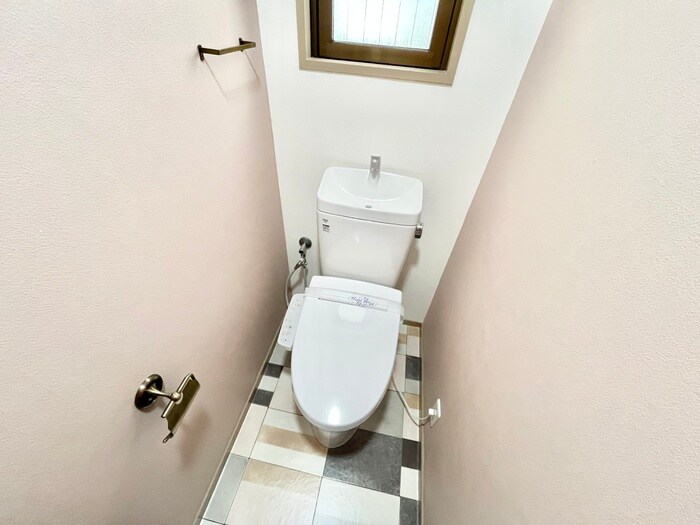 物件内観写真10　(トイレ)