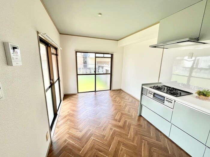 物件内観写真15　(居室)