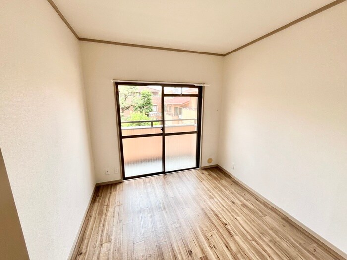 物件内観写真17　(居室)