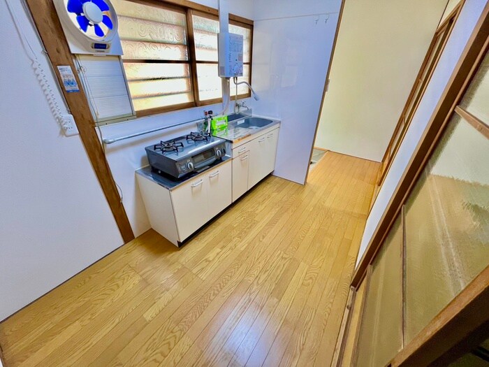物件内観写真10　(キッチン)