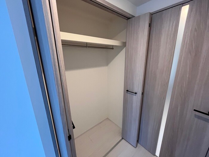 物件内観写真13　(収納)