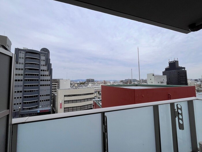 物件内観写真16　(室内からの展望)