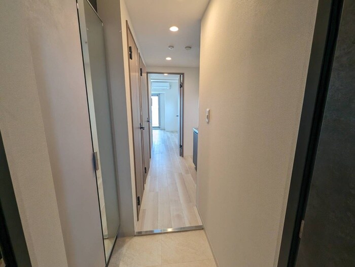 物件内観写真19　(廊下)