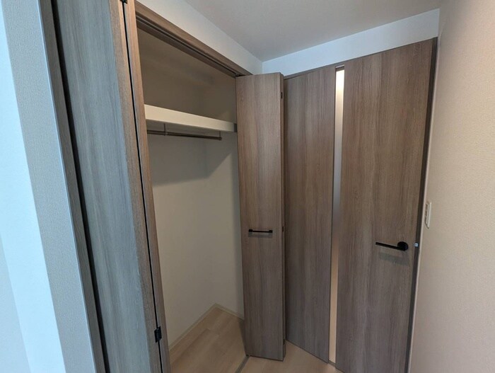 物件内観写真21　(収納)