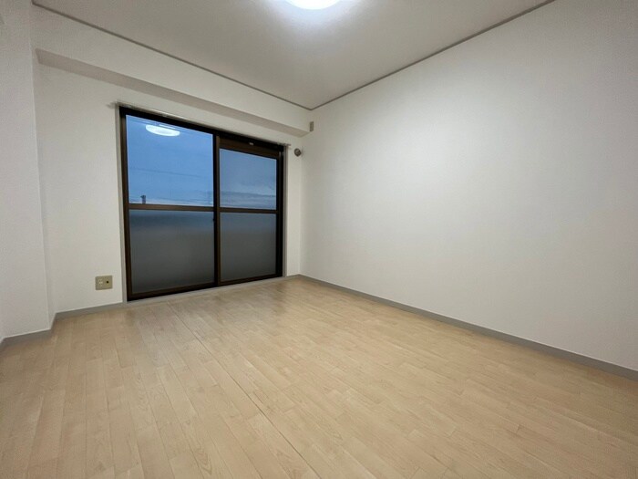 物件内観写真19　(居室)