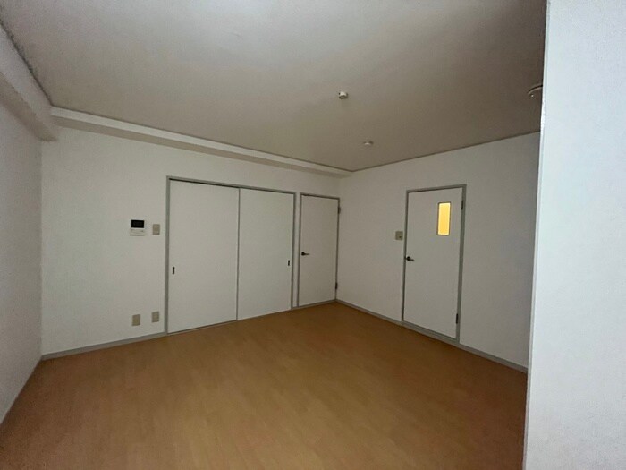 物件内観写真21　(廊下)