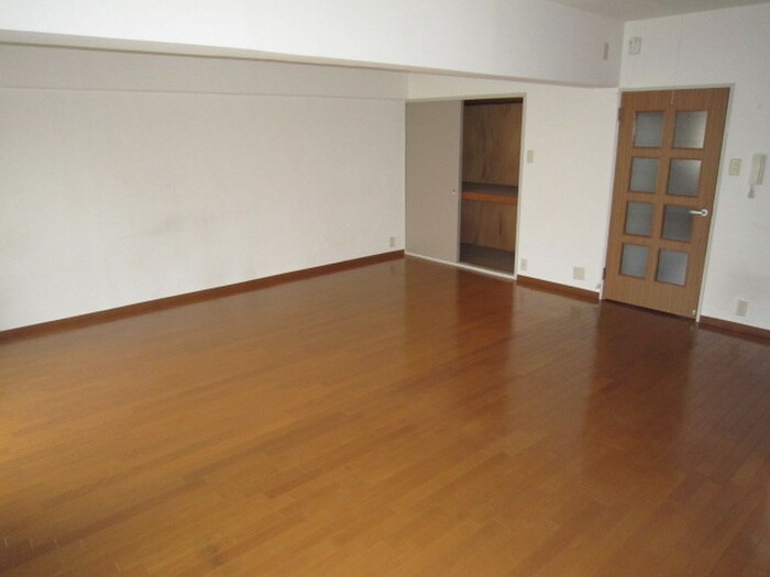 物件内観写真8　(内観写真)