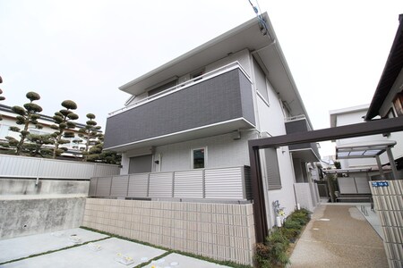 フラッツ千里山西外観写真