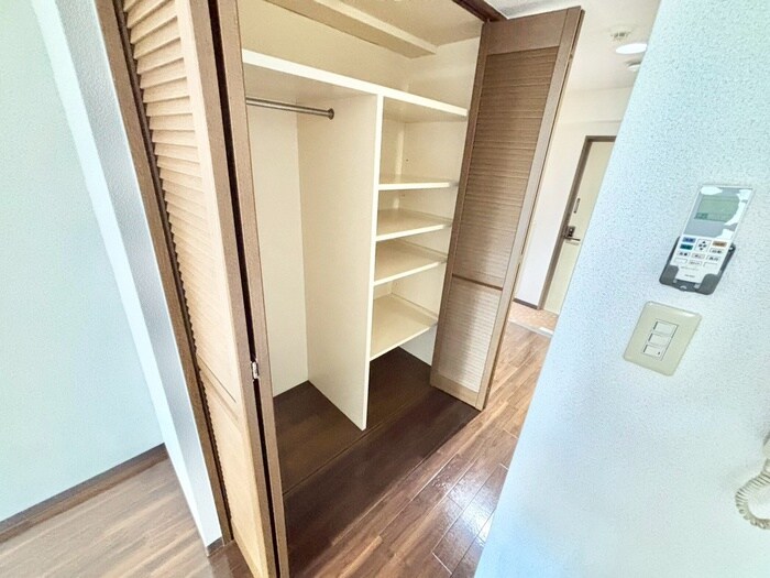 物件内観写真10　(収納)