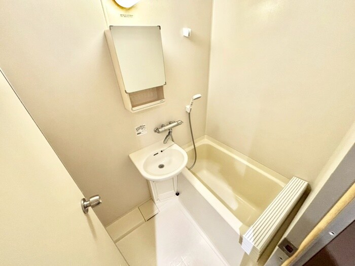 物件内観写真12　(バス／シャワールーム等)