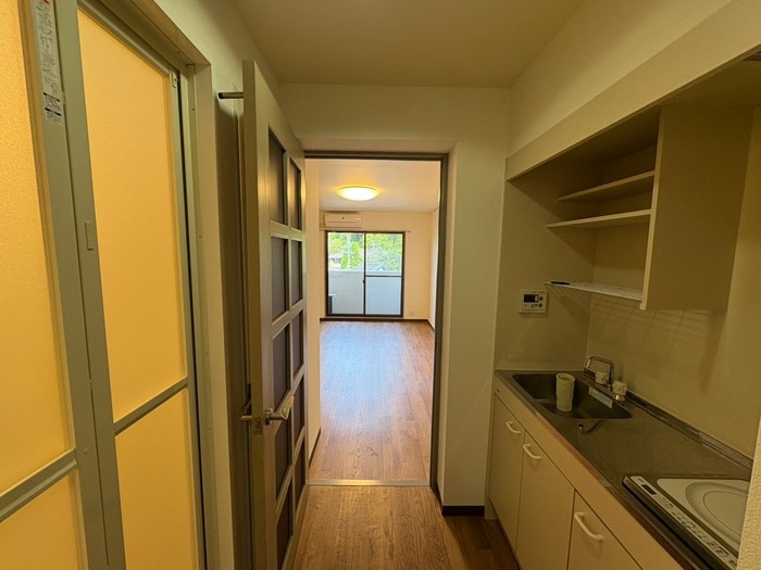 物件内観写真19　(廊下)