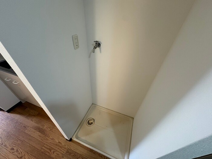 物件内観写真20　(洗濯機置場)