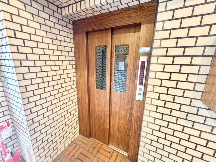 物件外観写真2　(建物設備)