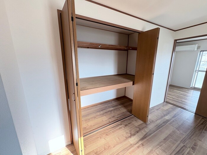物件内観写真15　(収納)